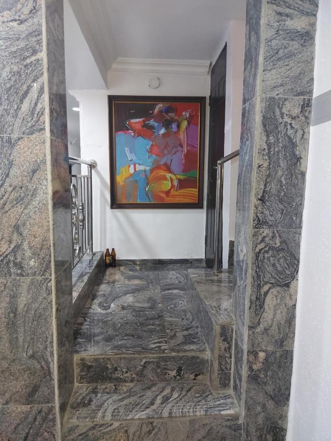 Rush Hotel & Apartments لاغوس المظهر الخارجي الصورة